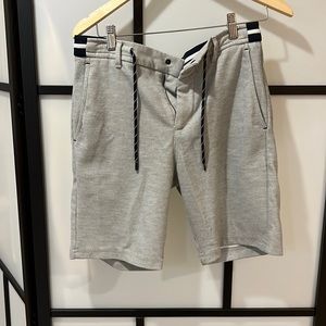 Zara gray shorts